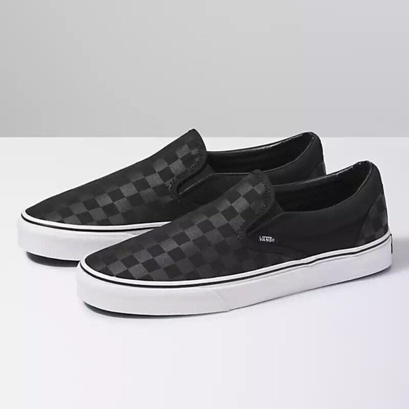 Vans Big Kid's Black Checkerboard Slip-On Sneakers Shoes Size 4 - Picture 2 of 12